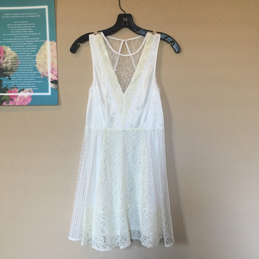 NWT BCBG white mixed lace fit and flare dress